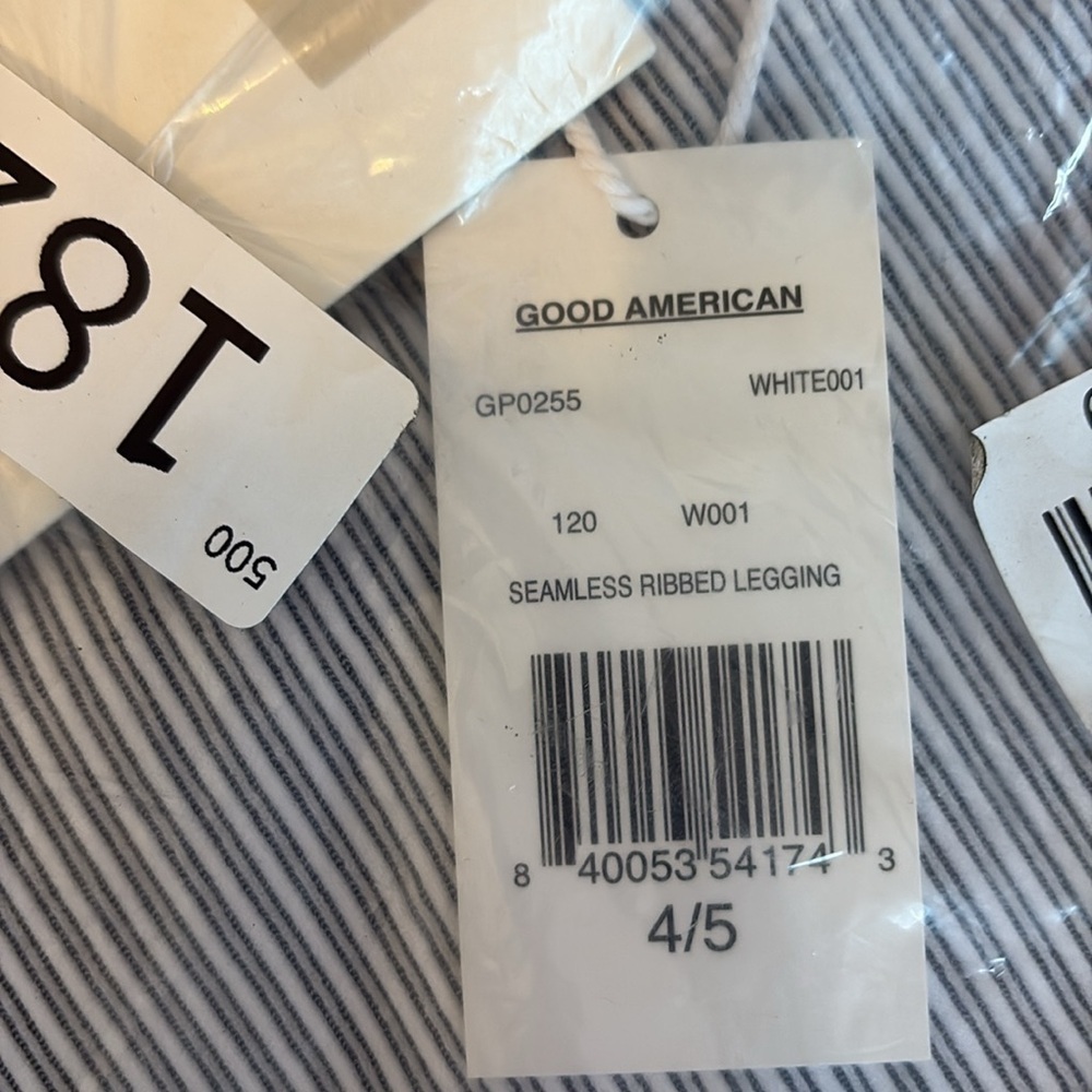 NWT Good American The Seamless Ribbed Legging in White - Picture 7 of 8